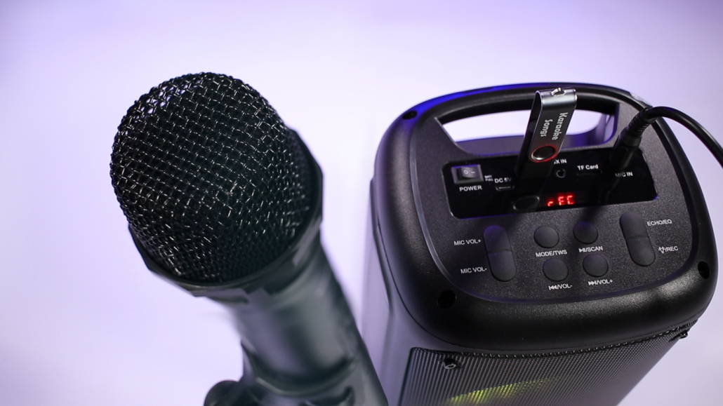 Vocal-Star VS-275 Karaoke Machine Inc Bluetooth, Led Light Effects 2 Mics  XD348